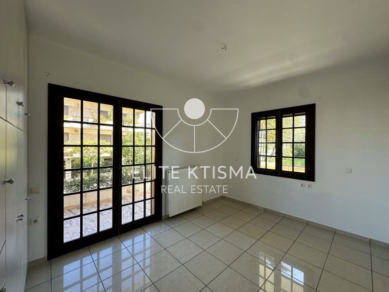 Apartment in Saronida, Saronida — Photo 13 of 30