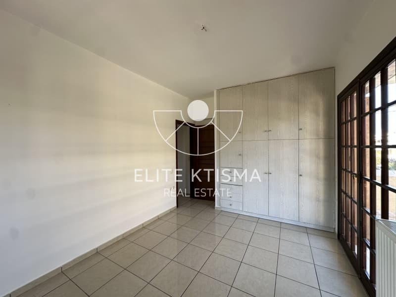 Apartment in Saronida, Saronida — Photo 16 of 30