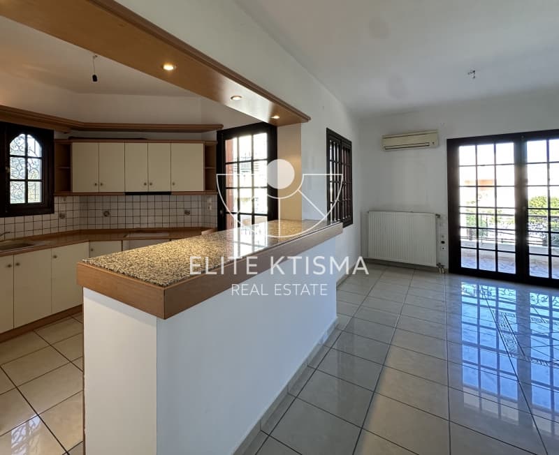 Apartment in Saronida, Saronida — Photo 12 of 30