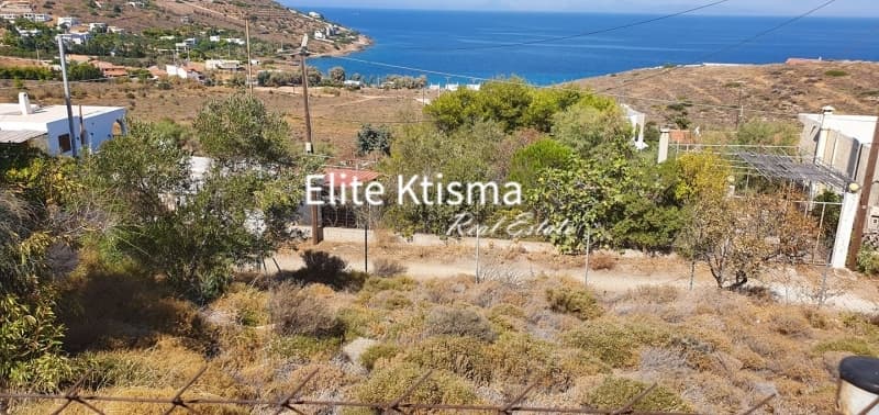 Parcel in Pefka, Keratea — Photo 1 of 5