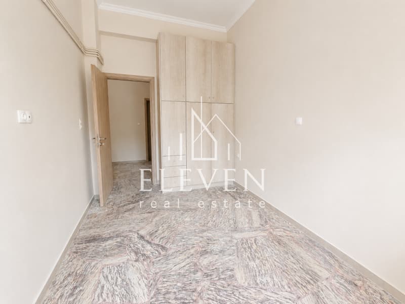 Apartment in Kaminia, Piraeus — Photo 10 of 17