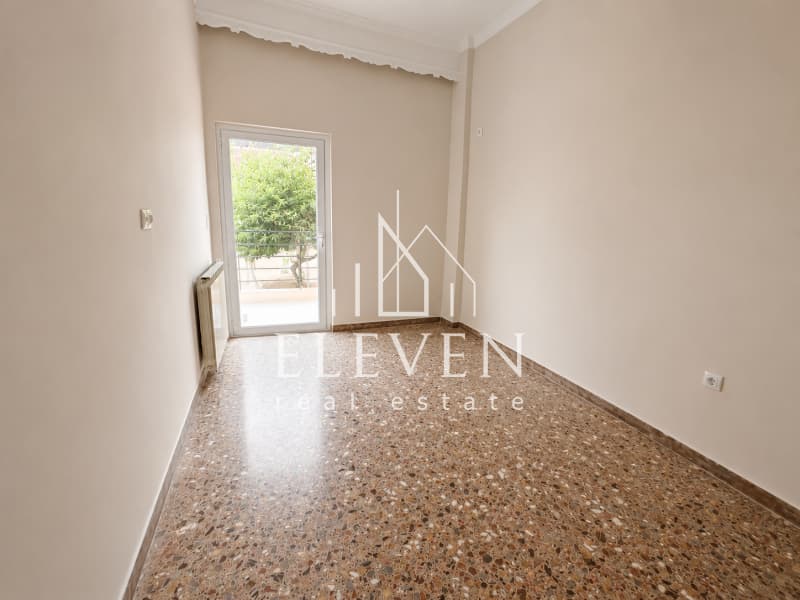 Apartment in Kaminia, Piraeus — Photo 11 of 17