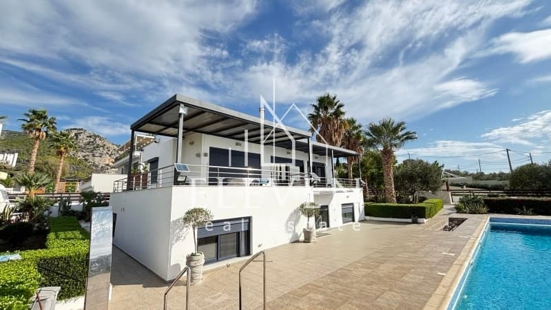 House in Limni Vouliagmenis, Loutraki-Perachora — Photo 5 of 30