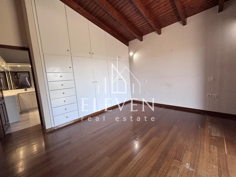 House in Porto Rafti, Vravrona — Photo 13 of 24