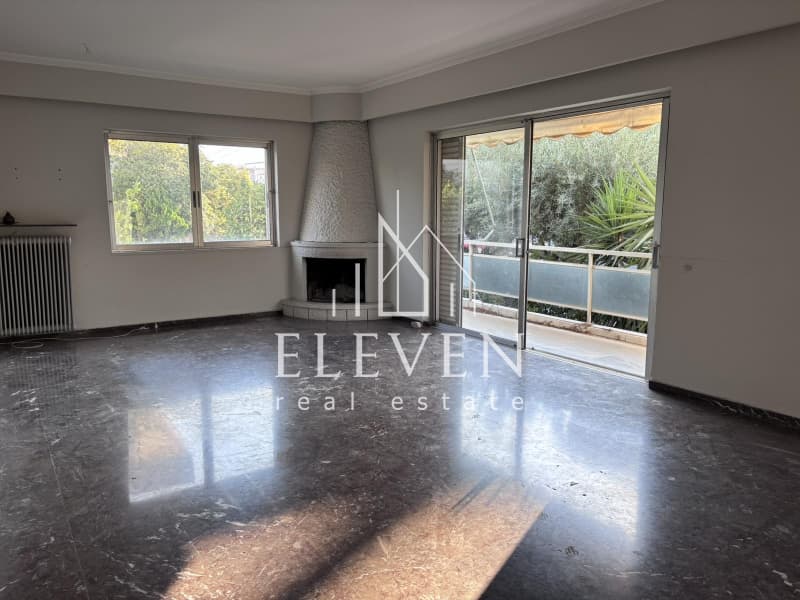 Apartment in Center, Alimos — Photo 2 of 17