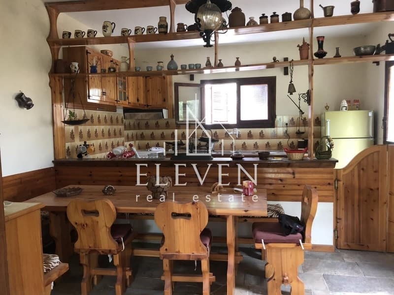 House in Milos, Kalavrita — Photo 3 of 10