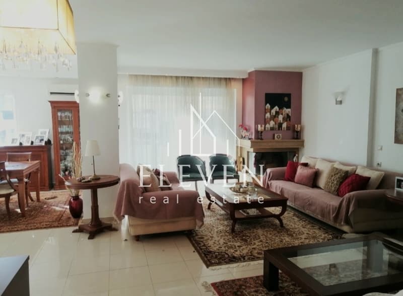House in Aigli, Glyfada — Photo 1 of 11