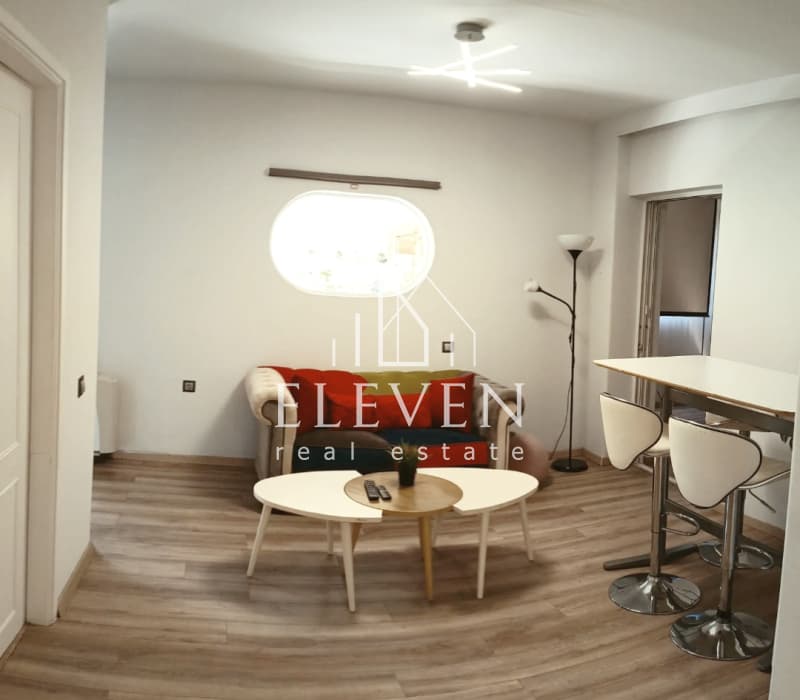 Apartment in Pigadakia, Vouliagmeni — Photo 1 of 24