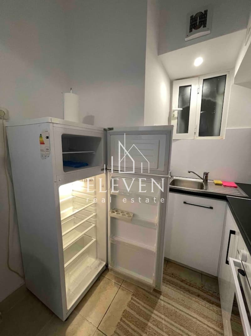Apartment in Pirnari, Glyfada — Photo 6 of 12
