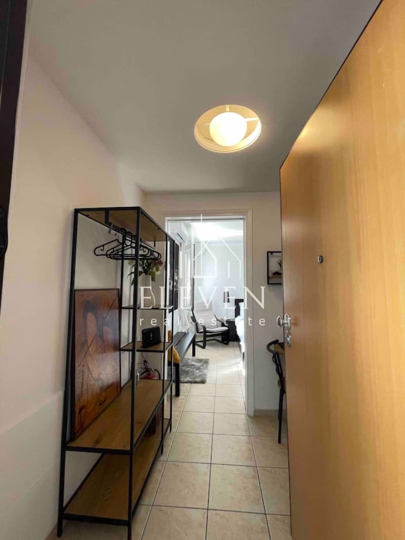 Apartment in Pirnari, Glyfada — Photo 3 of 12