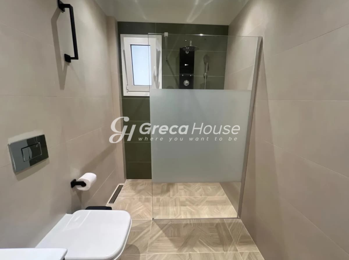 Apartment in Agia Sofia, Piraeus — Photo 9 of 11