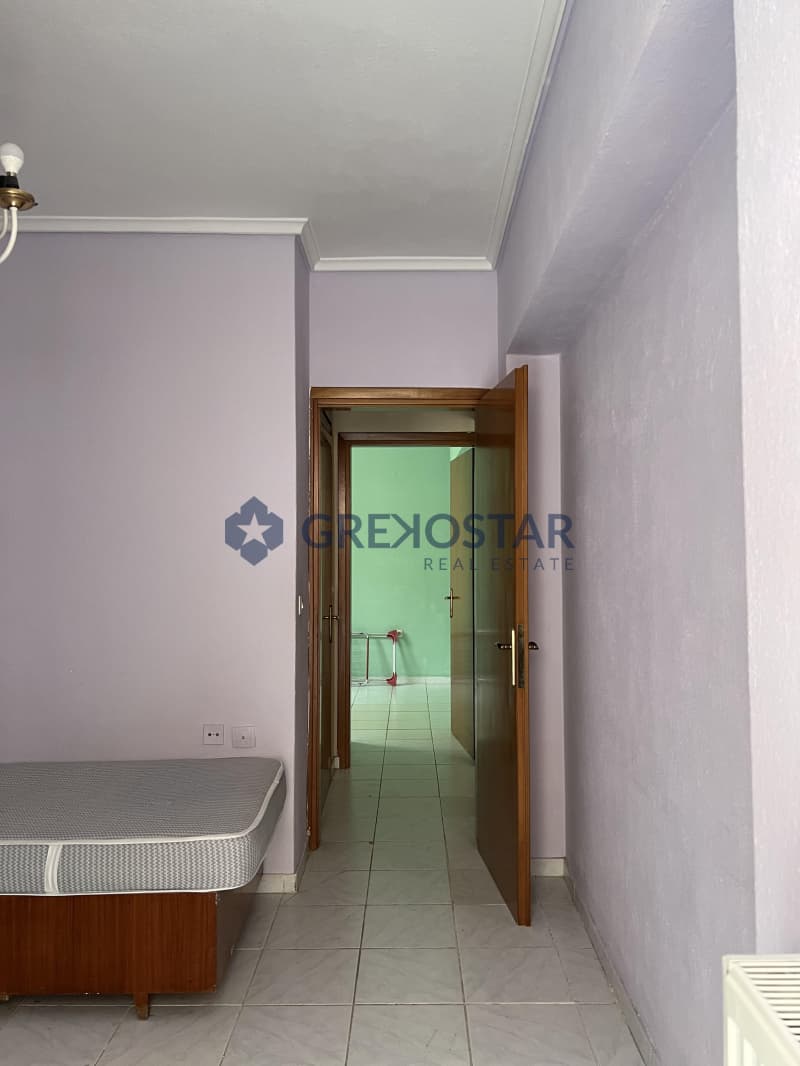 Apartment in Center, Kalamaria — Photo 12 of 19