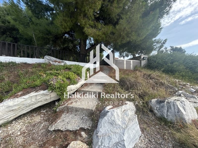 House in Paralia Nikitis, Sithonia — Photo 12 of 30