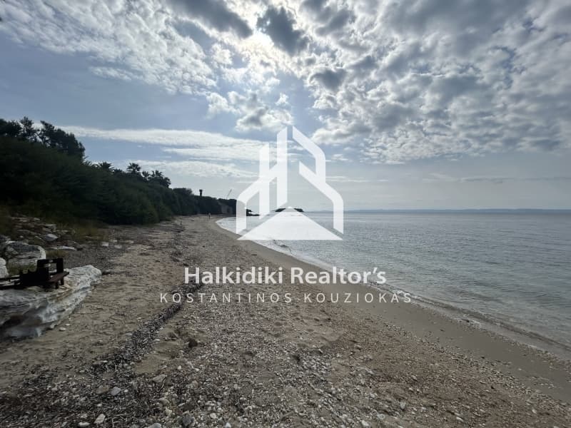 House in Paralia Nikitis, Sithonia — Photo 15 of 30