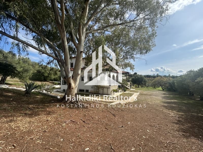 House in Paralia Nikitis, Sithonia — Photo 13 of 30