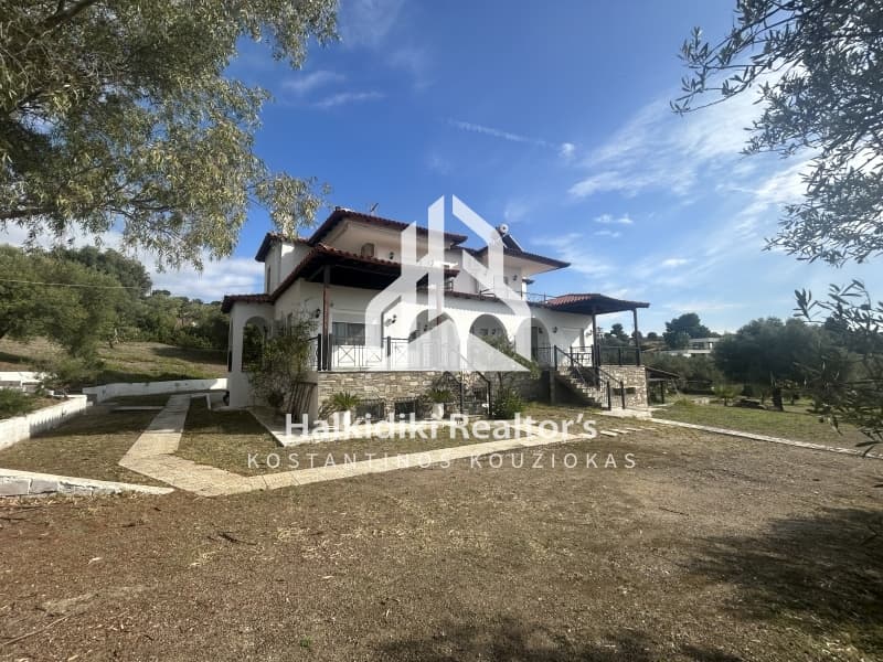 House in Paralia Nikitis, Sithonia — Photo 29 of 30