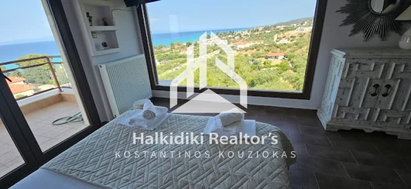 House in Chaniotis, Pallini — Photo 24 of 27
