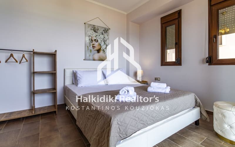House in Chaniotis, Pallini — Photo 19 of 27
