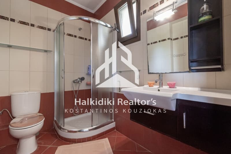 House in Chaniotis, Pallini — Photo 10 of 27