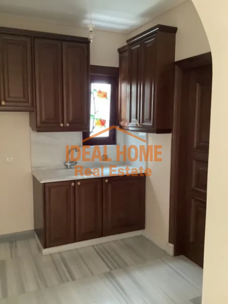 House in Politeia, Nea Erithraia — Photo 14 of 17