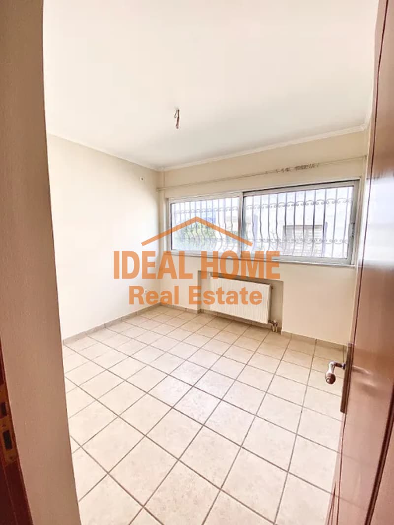 Apartment in Kastritsa, Nea Erithraia — Photo 10 of 17