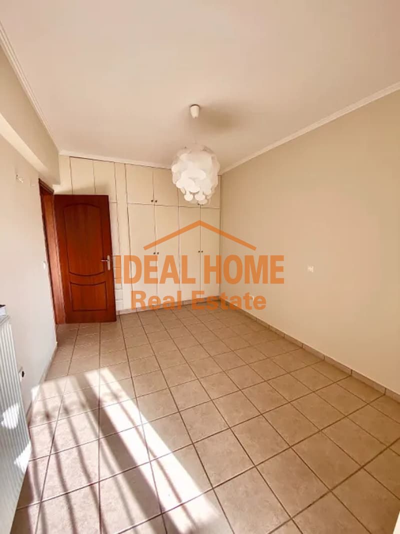 Apartment in Kastritsa, Nea Erithraia — Photo 12 of 17