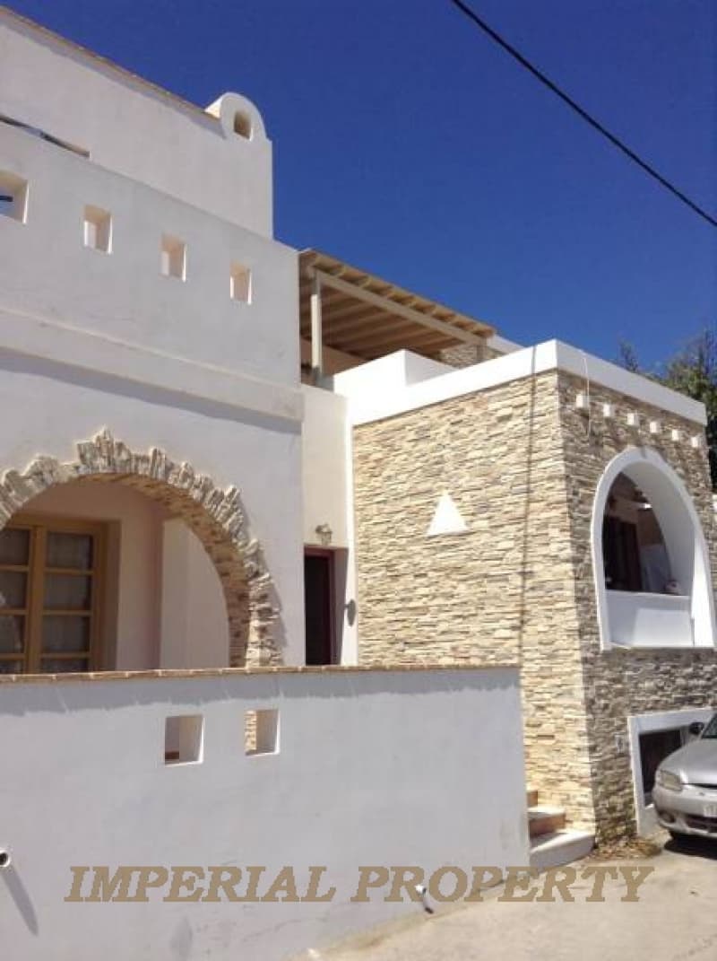 House in Naxos - Chora, Naxos — Photo 2 of 21