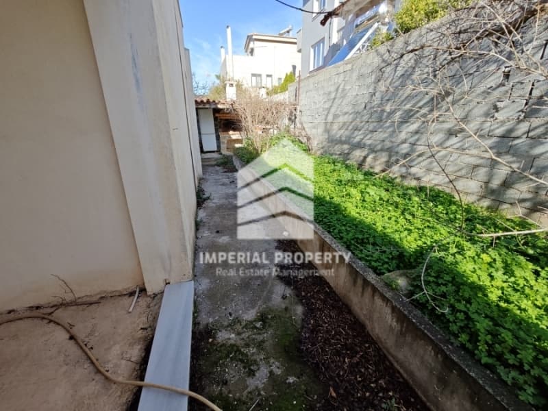 House in Galazia akti, Kalivia Thorikou — Photo 15 of 30