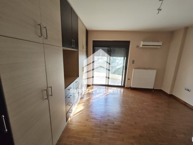 House in Agios Petros, Palaio Faliro — Photo 18 of 30