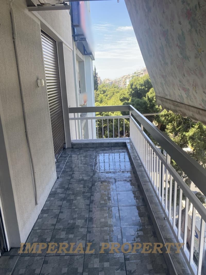 Apartment in Plateia Davaki, Kalithea — Photo 9 of 10