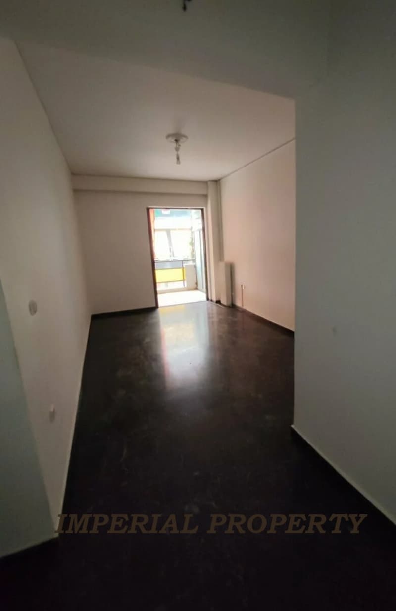 Apartment in Agia Paraskevi, Nea Smyrni — Photo 10 of 14