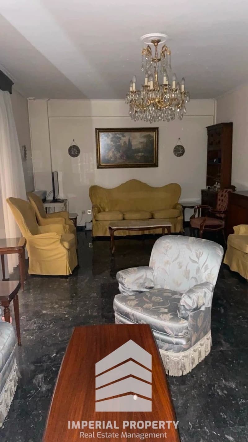 Apartment in Trocadero, Palaio Faliro — Photo 1 of 6