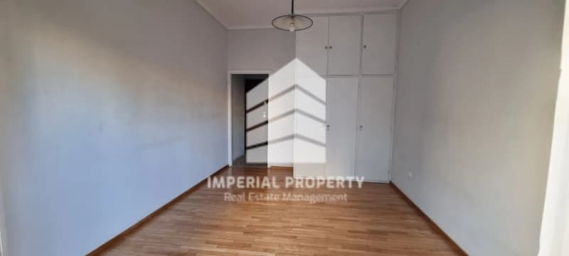 Apartment in Center, Neos Kosmos — Photo 3 of 17