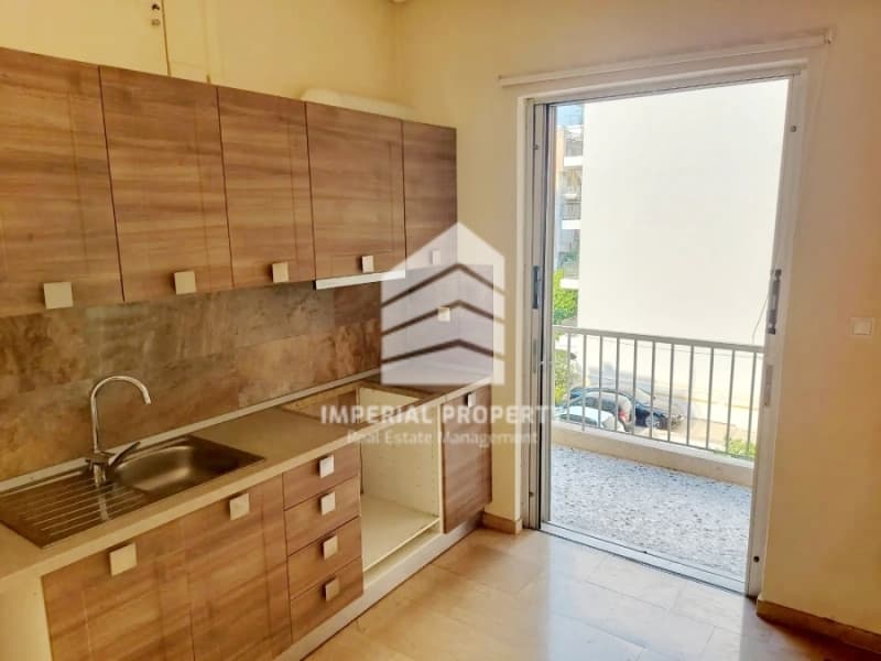 Apartment in Plateia Davaki, Kalithea — Photo 9 of 24