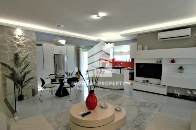 House in Golf, Glyfada — Photo 18 of 25