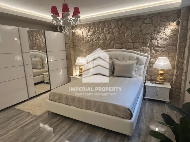 House in Golf, Glyfada — Photo 9 of 25