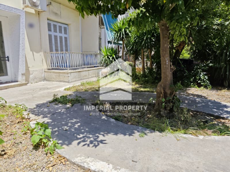 Apartment in Alsos, Nea Smyrni — Photo 1 of 16