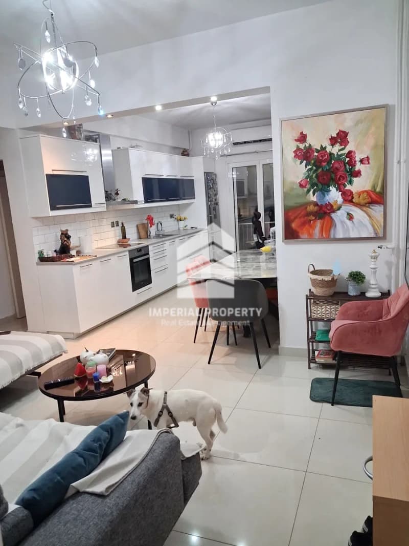 Apartment in Chrisaki, Kalithea — Photo 2 of 7