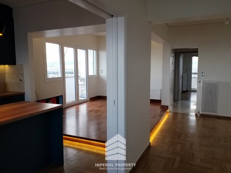 Apartment in Plateia Ntavari, Palaio Faliro — Photo 8 of 8