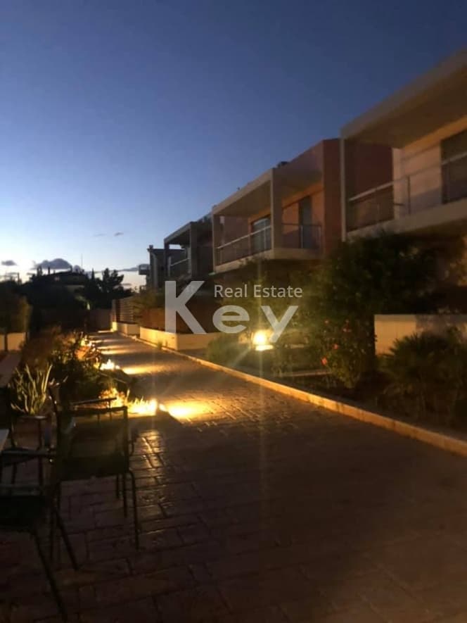 House in Κέντρο, Kalivia Thorikou — Photo 3 of 25
