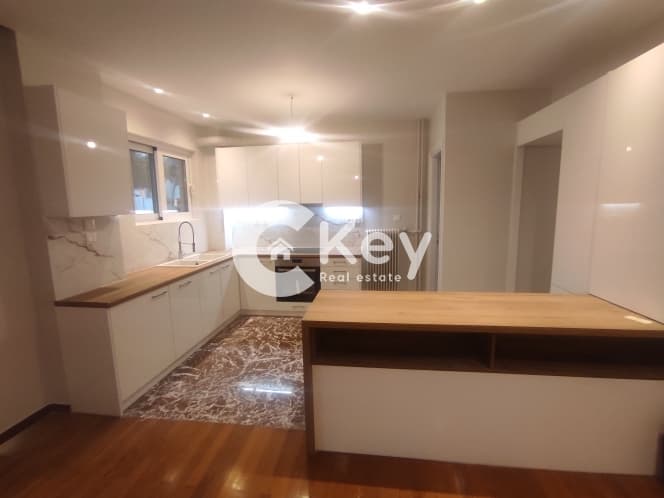 Apartment in Edem, Palaio Faliro — Photo 2 of 17