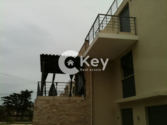 Apartment in Porto Rafti, Vravrona — Photo 7 of 13