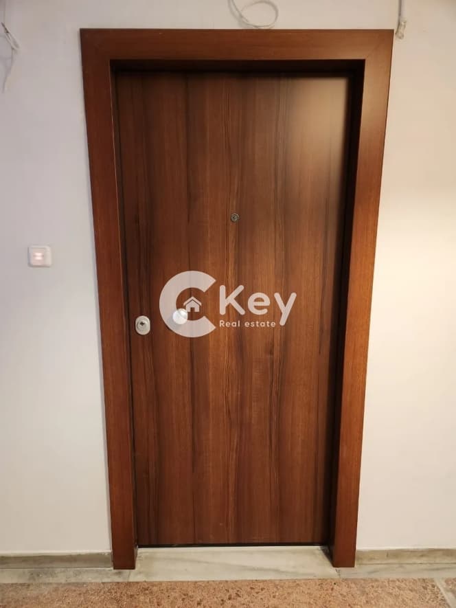 Apartment in Platia Karitsi, Kentro — Photo 10 of 10
