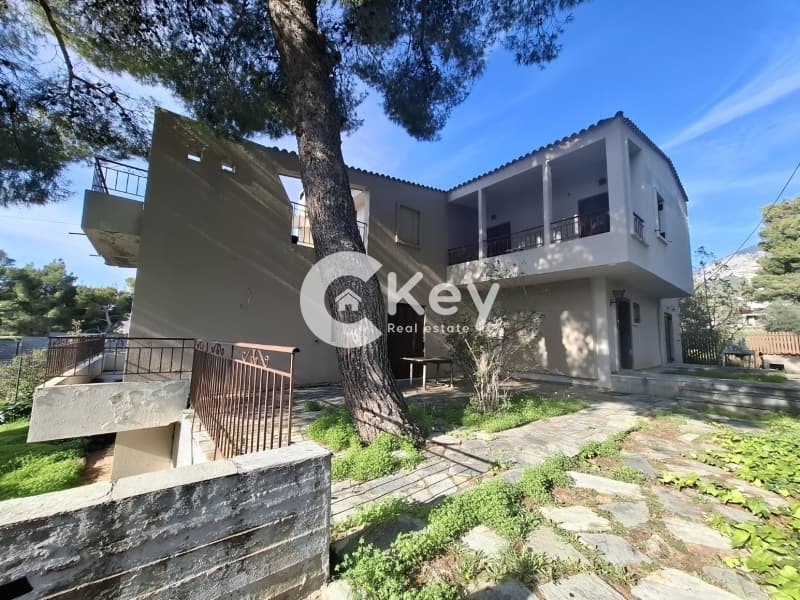House in Megala Sxoinia A, Acharnes — Photo 1 of 15