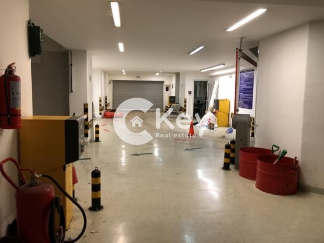 Χώρος Στάθμευσης στην Σεμέλη, Αττική — Φωτογραφία 1 από 7