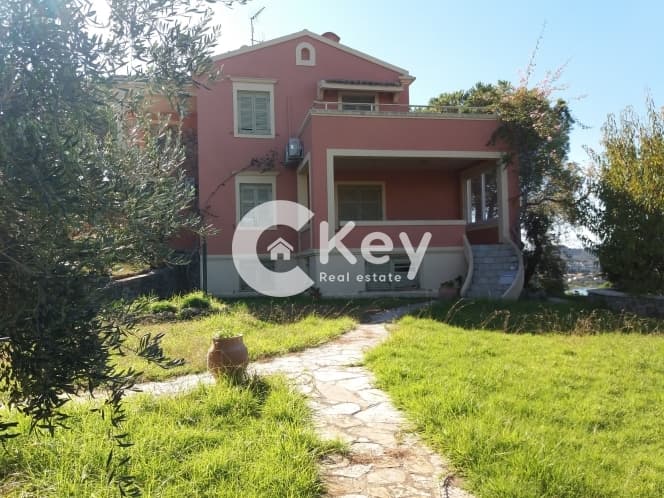 House in Pareli, Corfu — Photo 1 of 10