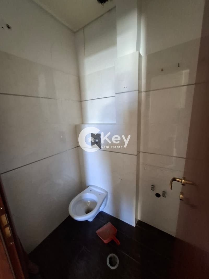 Apartment in Megala Sxoinia A, Acharnes — Photo 12 of 14