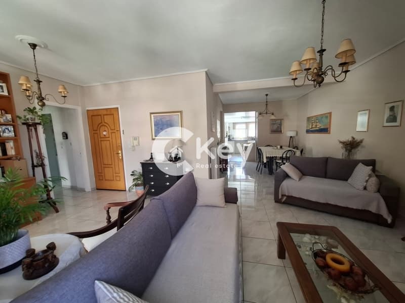 Apartment in Center, Argyroupoli — Photo 1 of 19