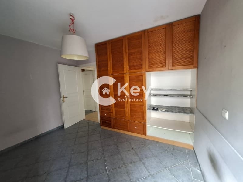 Apartment in Kithiron - Pani, Alimos — Photo 10 of 17