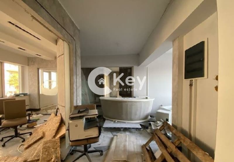 Office in Port, Piraeus — Photo 7 of 8
